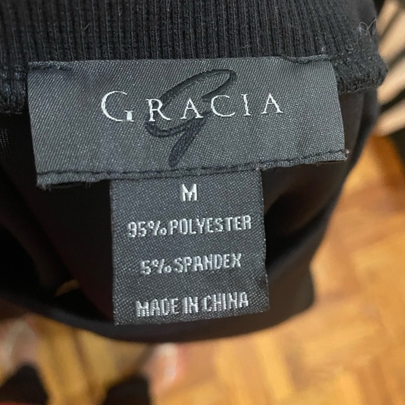 Gracia Black Feather Sleeve Sweatshirt - Picture 4 of 13